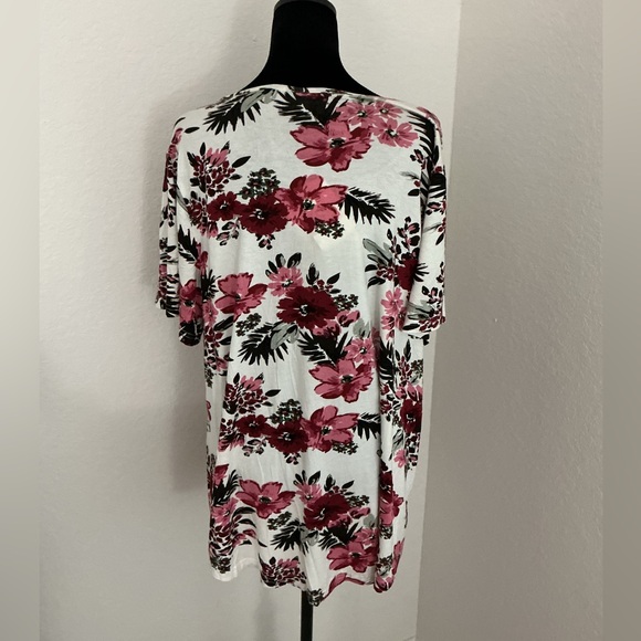 PEVRL Floral Flowy Blouse Top Size 2X Short Sleeve New with tags - Picture 11 of 13